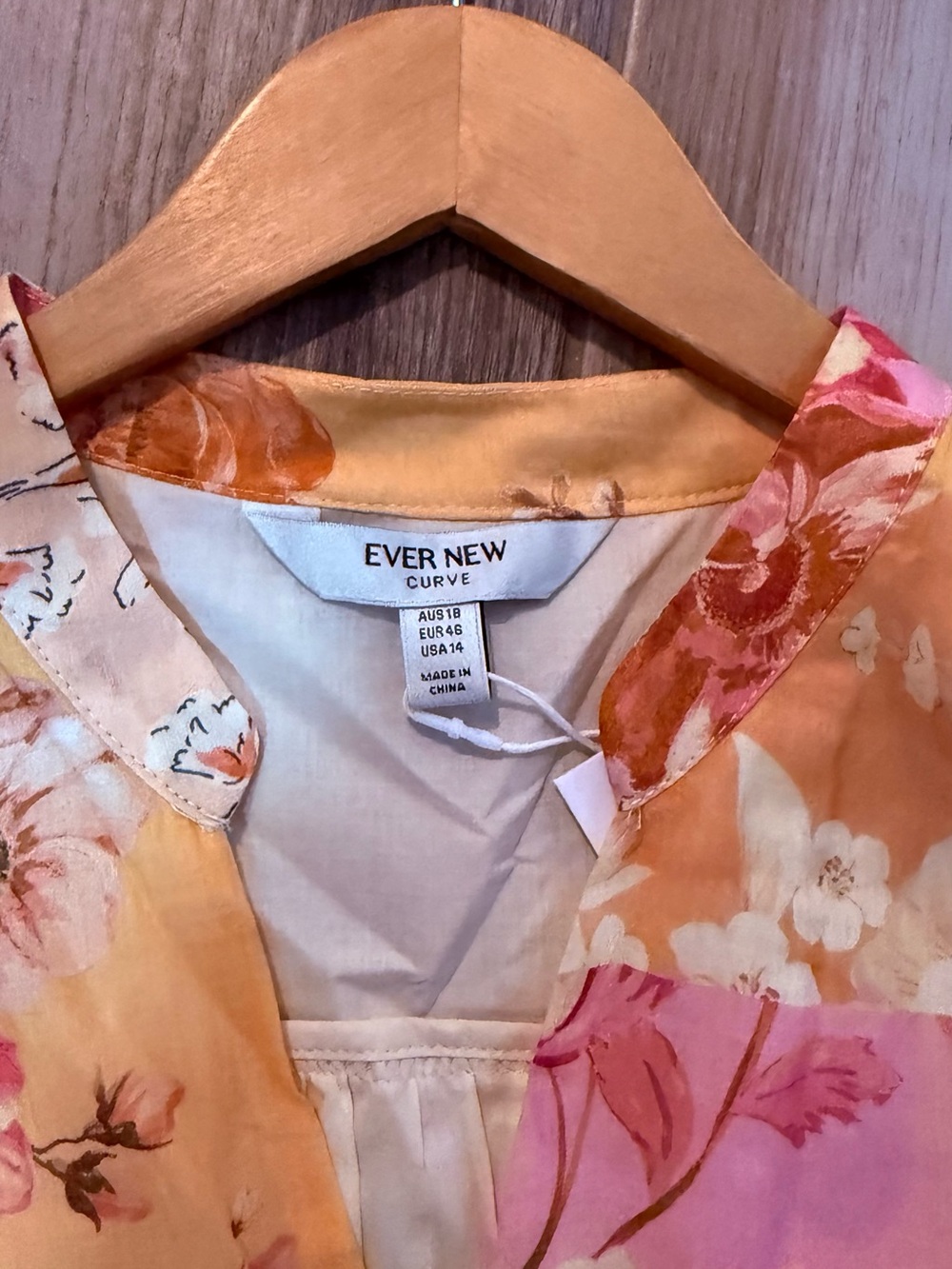 Ever New Patchwork Floral Puff Sleeve Dress in Peach and Pink - Picture 11 of 13